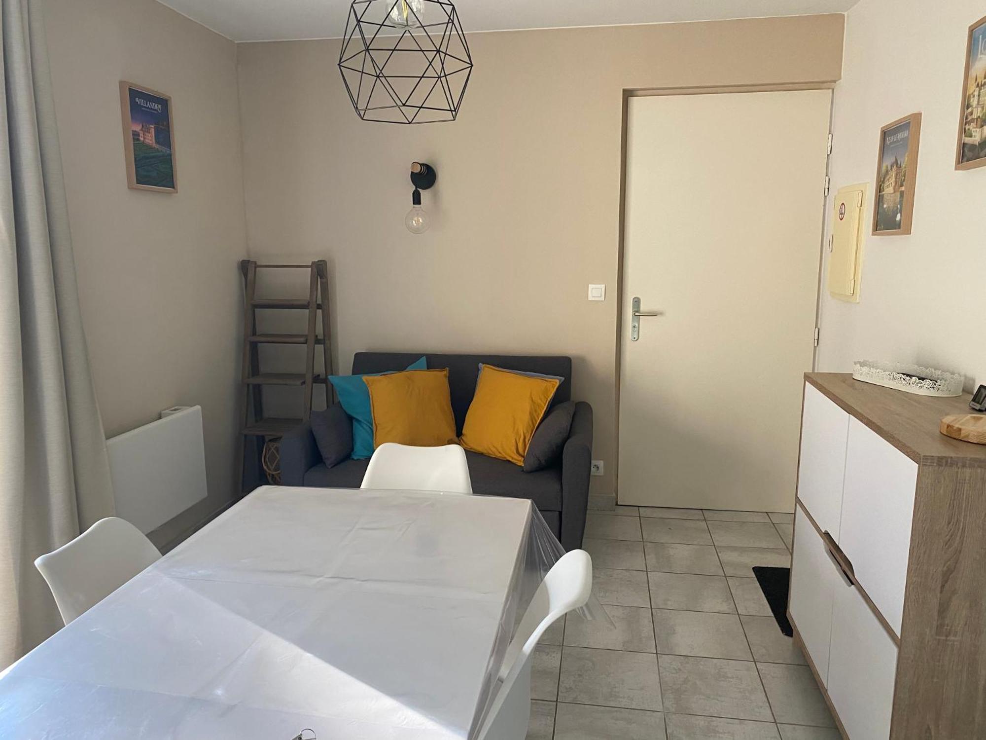 Vacances Ou Cnpe - Appart 2-3 Pers - Le Relais Du Plessis - Richelieu Chaveignes Exterior foto
